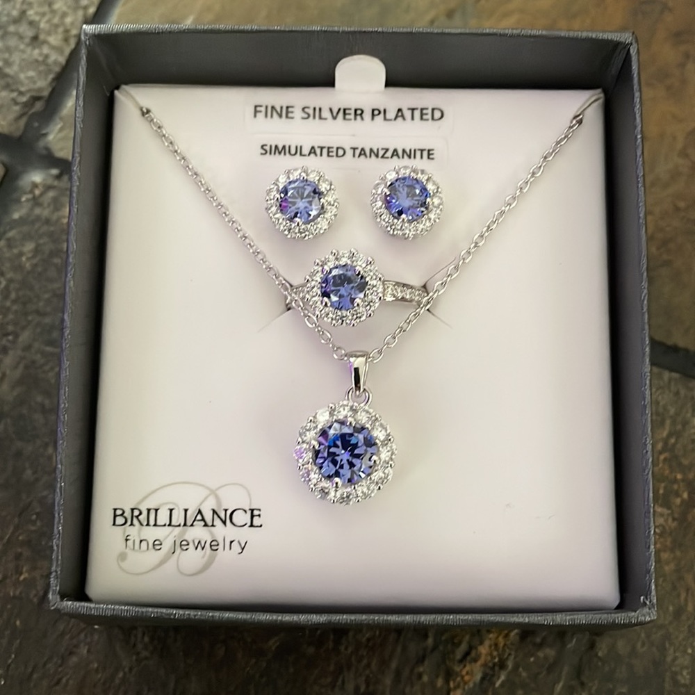 Blue Tanzanite Ring-Necklace-earring set- ring- size 7- Necklace 18 inches-